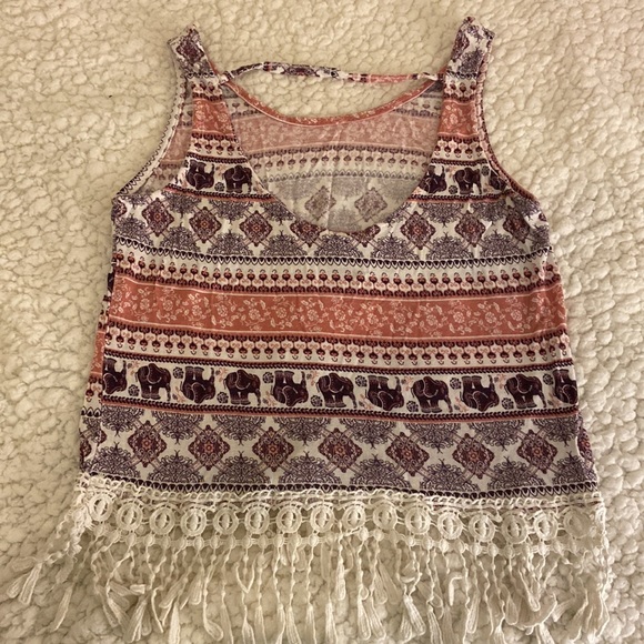 Bohemian cropped tank tops - Picture 3 of 5